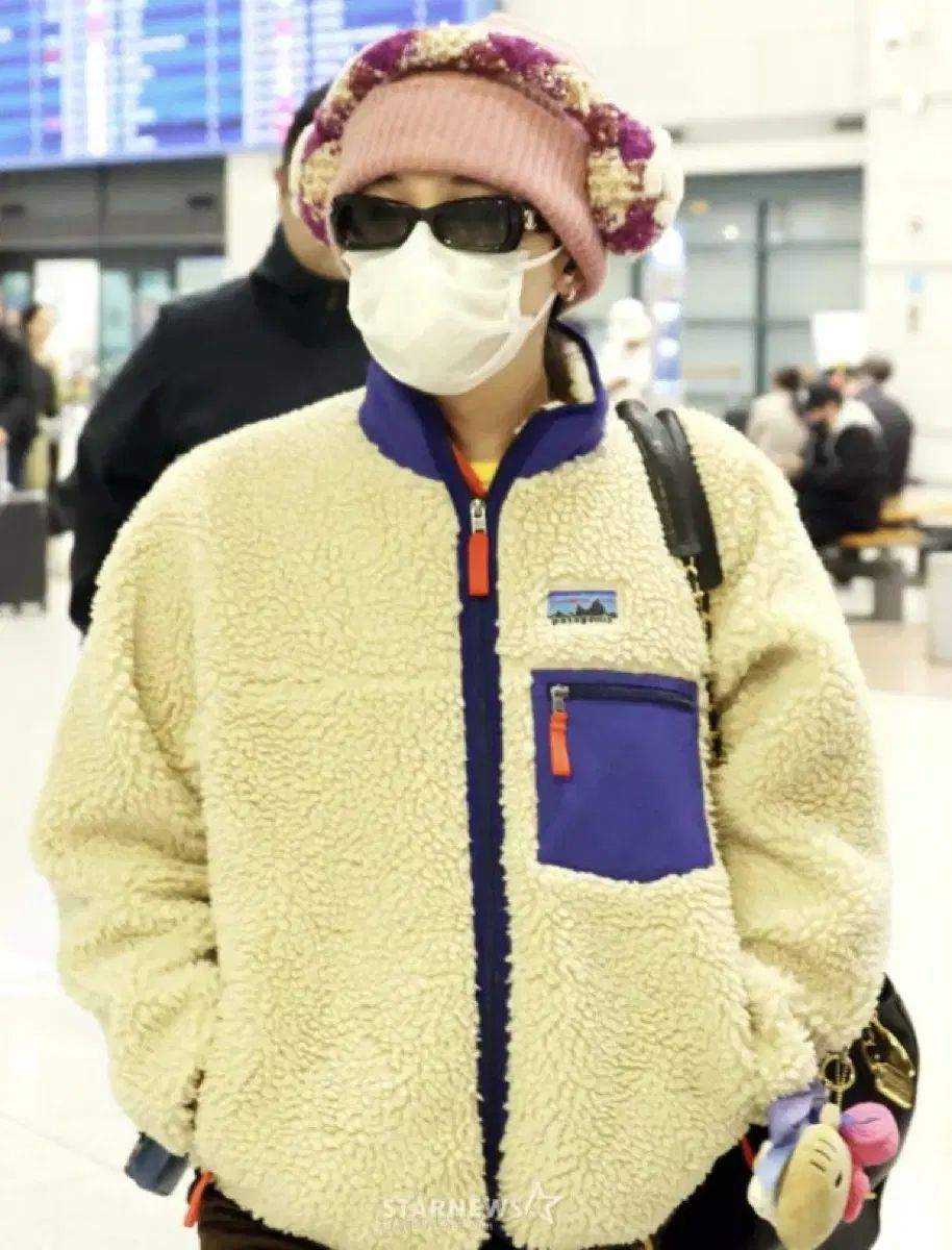 パタゴニア レトロ-X DARK NATURAL 4 T