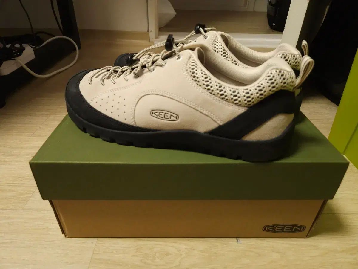 KEEN JASPER ROCKS BIRCH|BLACK 280