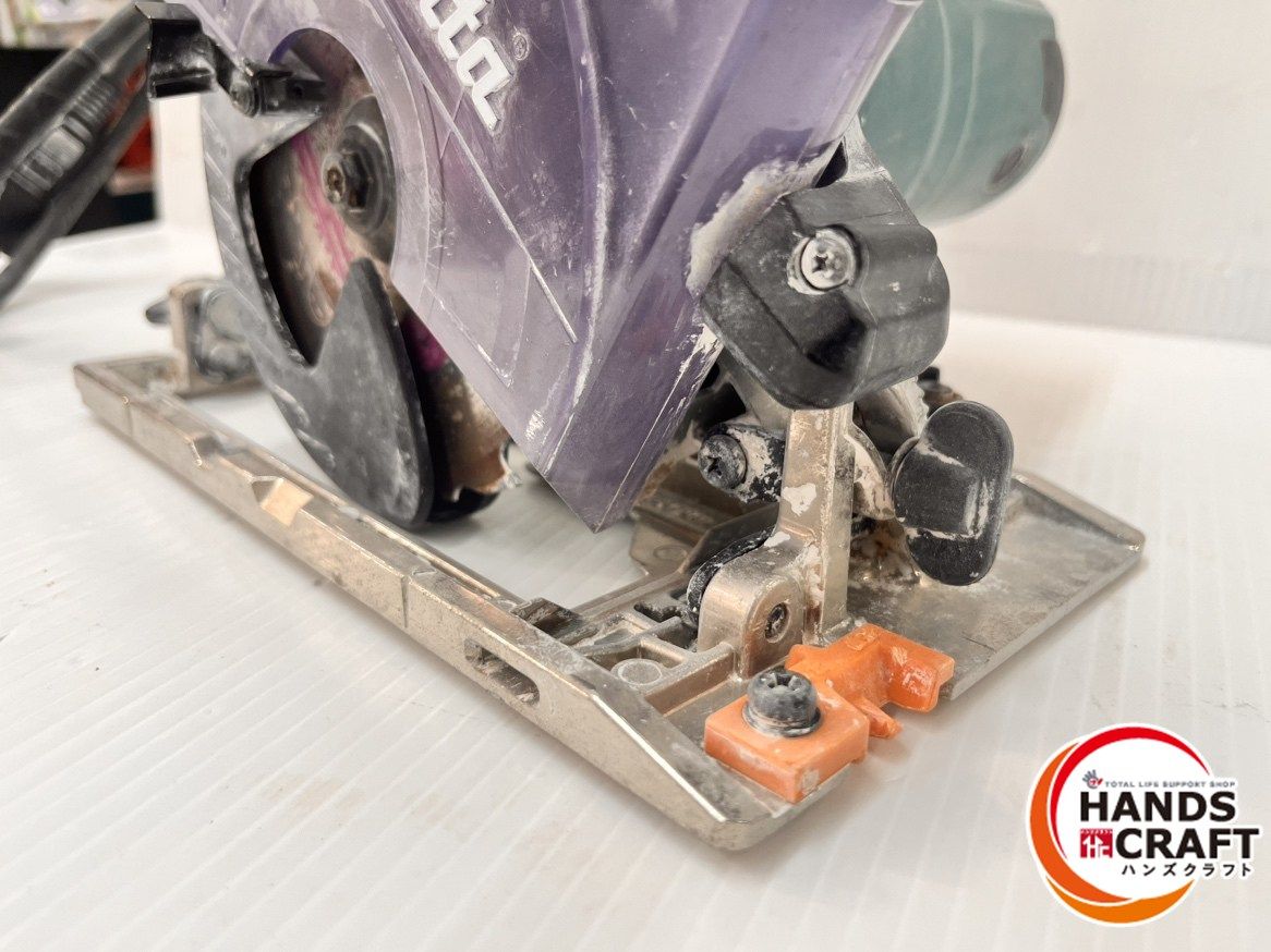  マキタ makita 125 mm防じんマルノコ 安全カバーのバネ の為手動 線補修有 品 マルノコ 切断工具 切断機