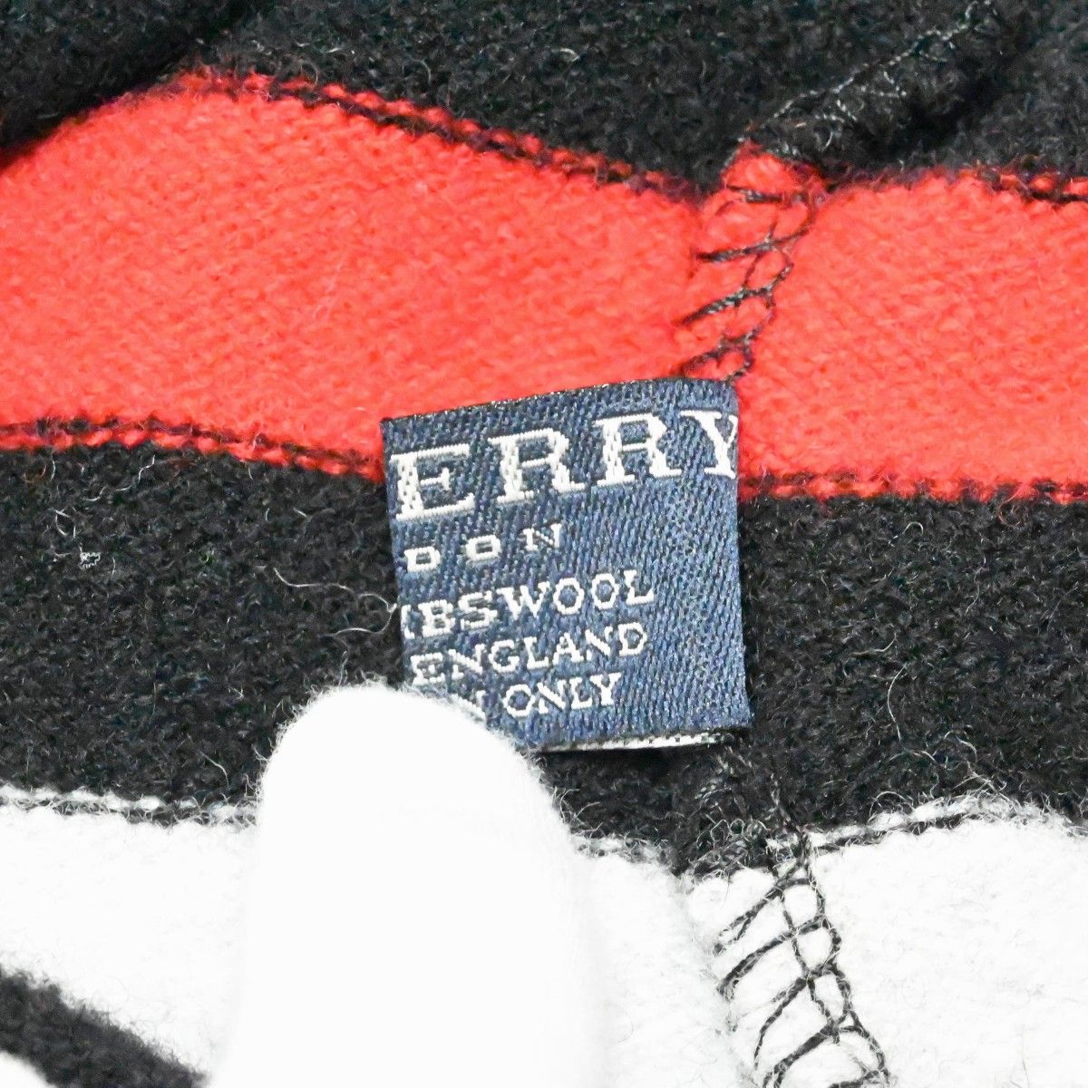 ボンボン ウール