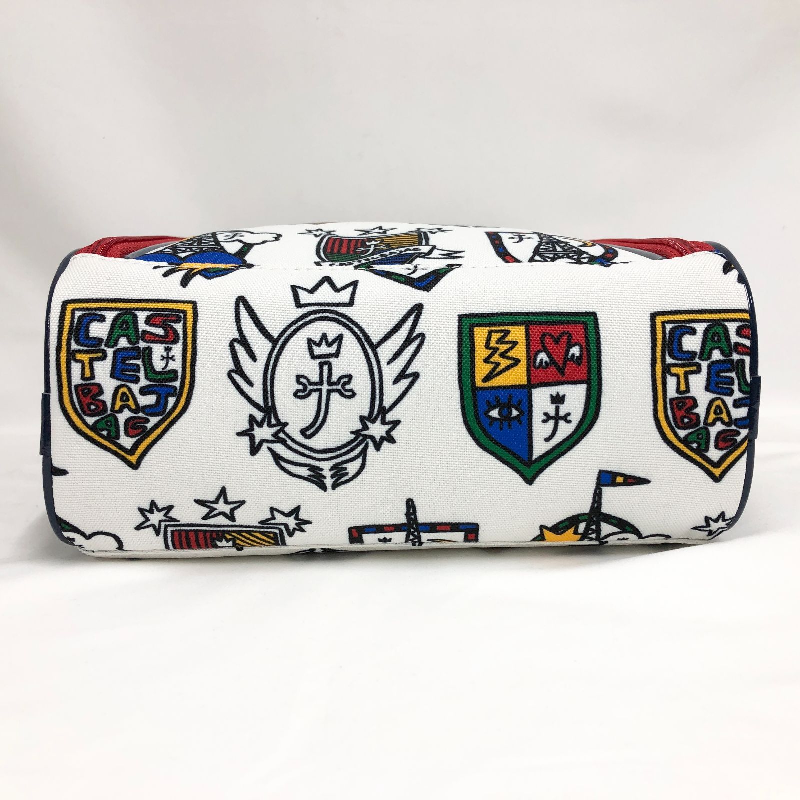 CASTELBAJAC カステルバジャック