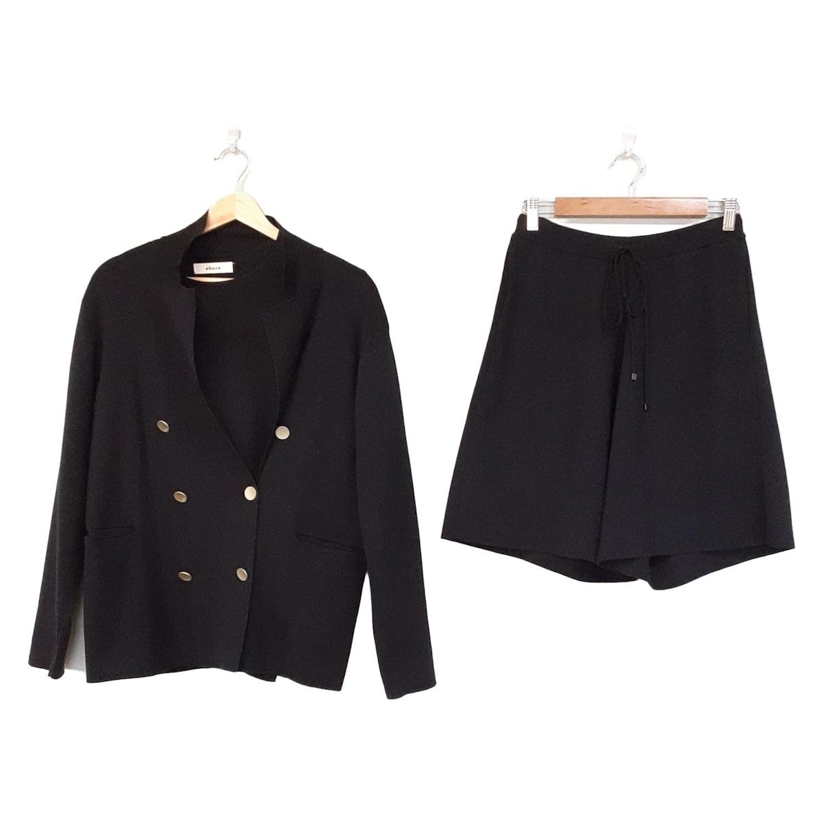 ebure エブール レディースパンツスーツ レディース - ダークネイビー ニット|3点セット|ダブル