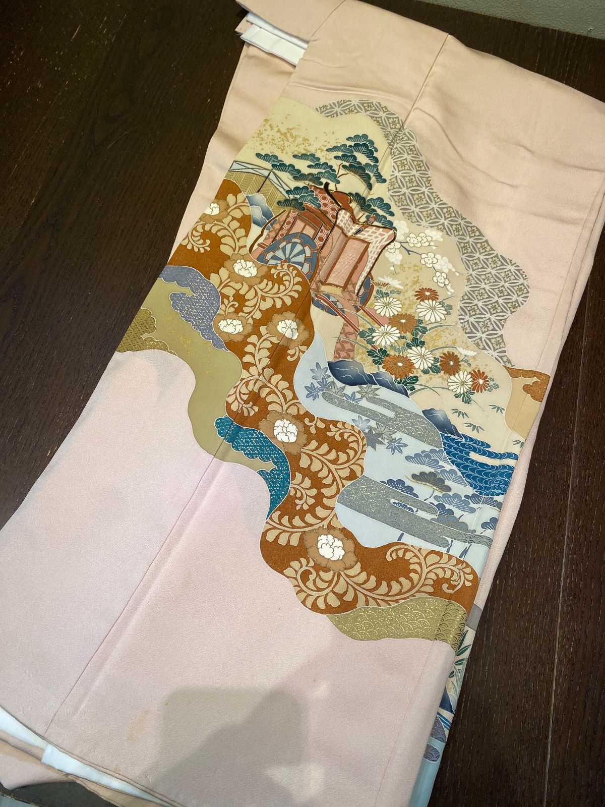 まとめ売り】留袖10枚 リメイク素材 ハンドメイド向け - メルカリ