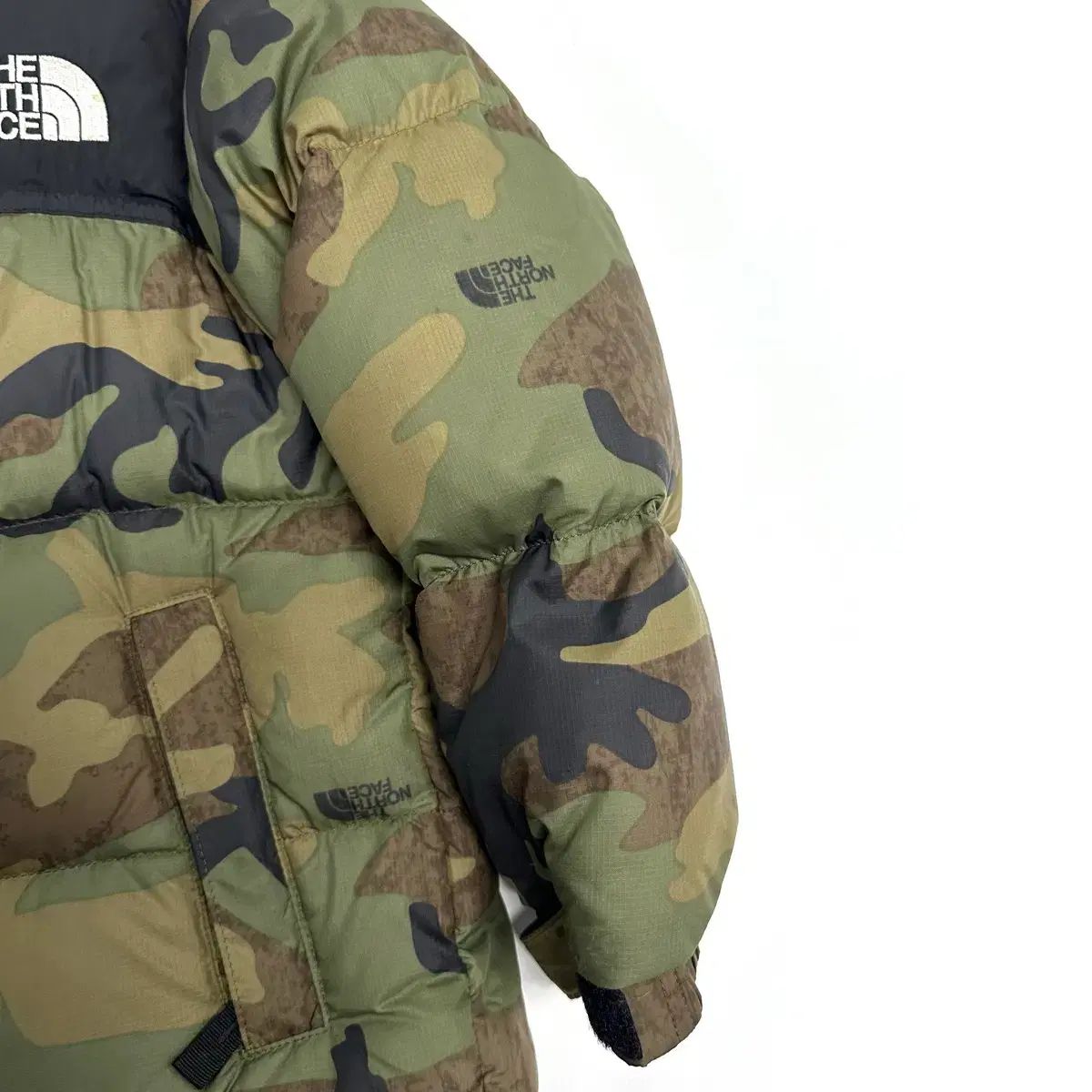  THE NORTH FACE ザノースフェイス ジャパン キッズ カモフラ Nuptse ヌプシ その他 ジャケット ブルゾン