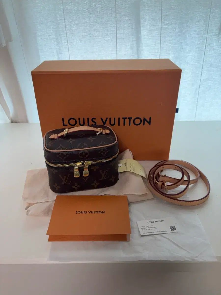 Louis Vuitton ニスミ二