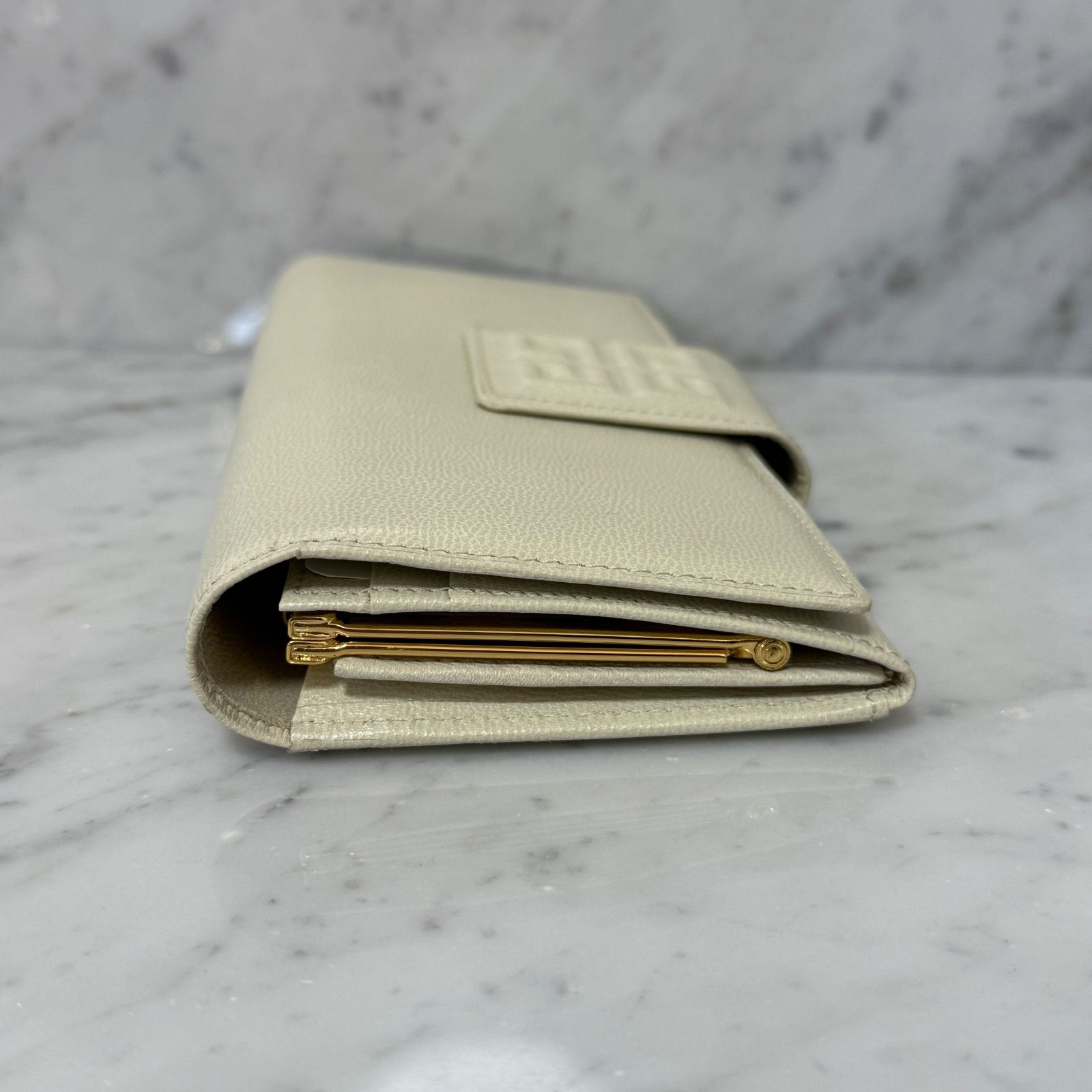 新品 未使用 GIVENCHY ジバンシー 長財布 ホワイト 白 本革 レザー