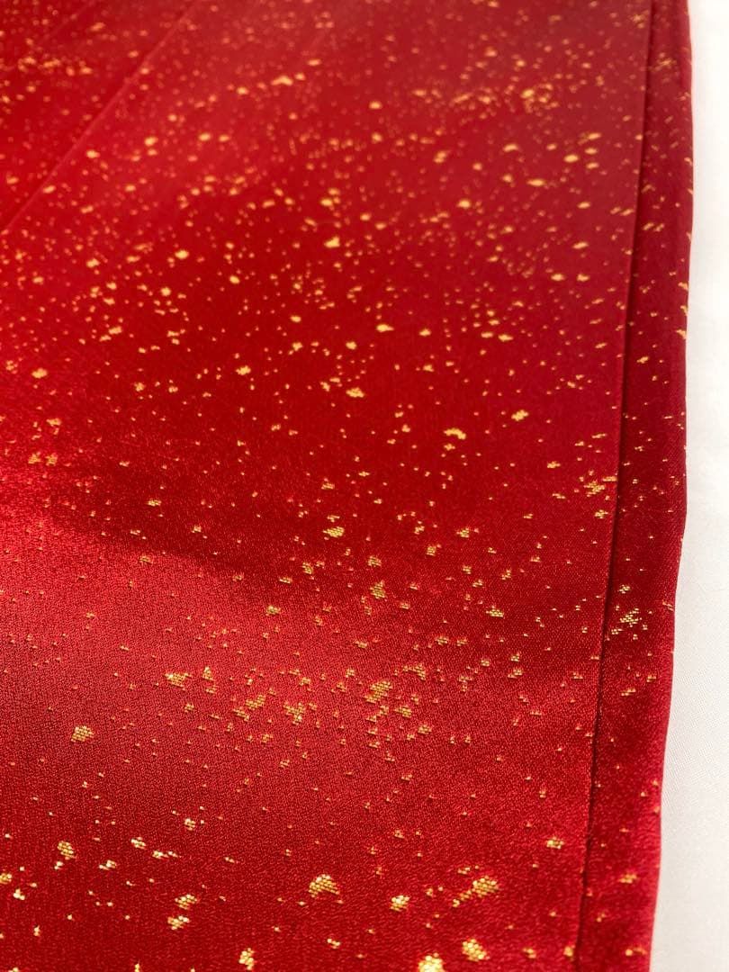 茜色 ポリエステル