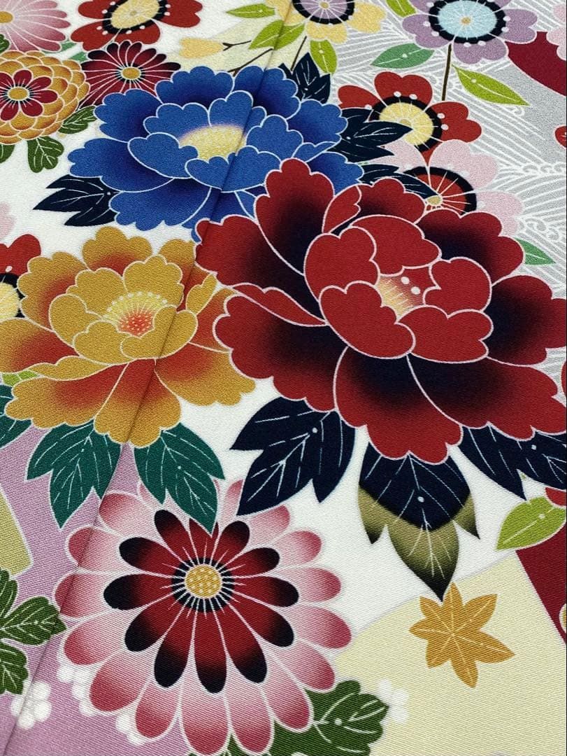振袖 紅型調 古典柄 牡丹 桜 身丈157cm MO3196 - メルカリ