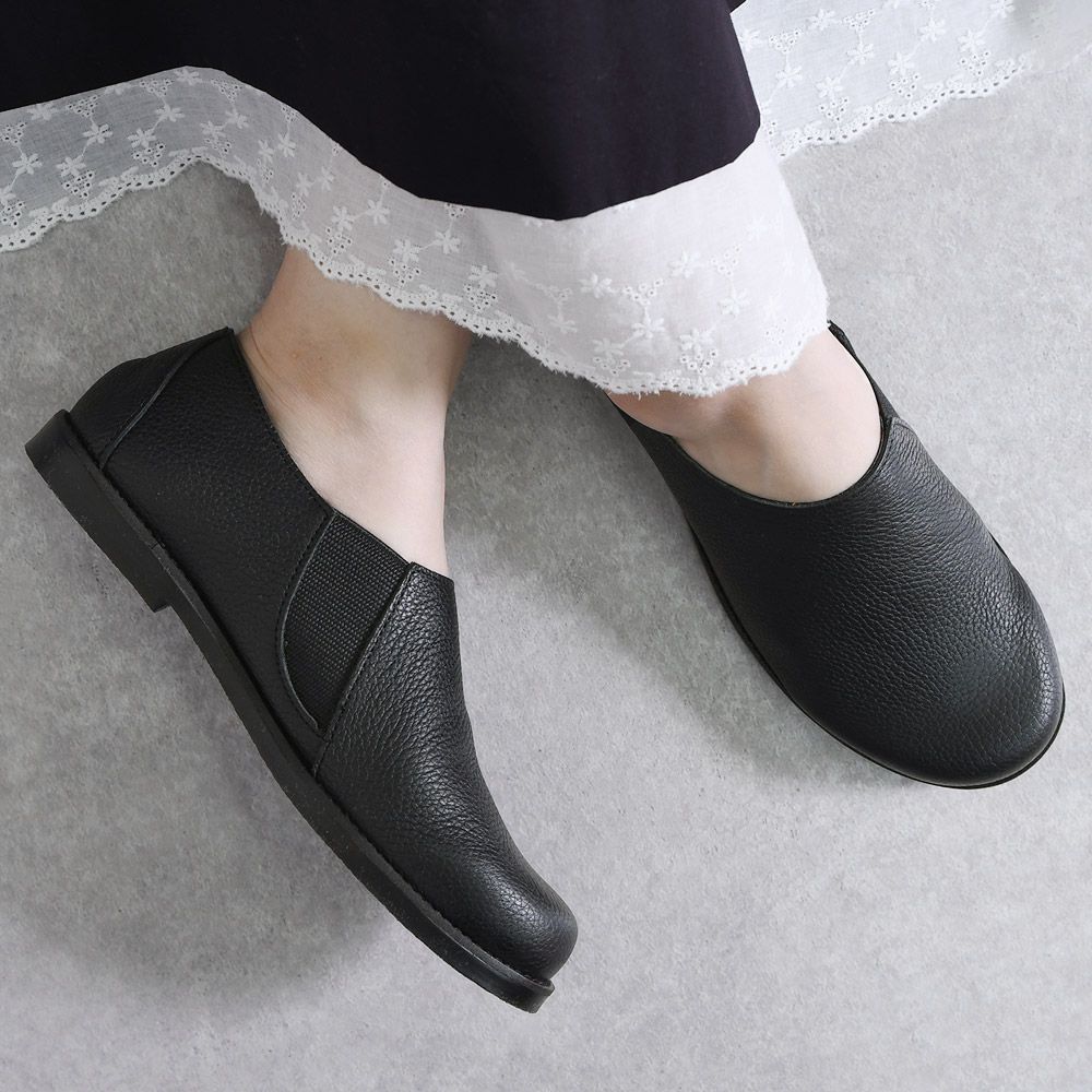 ブラック スリッポン レディース 本革 フラットシューズ ローヒール ぺたんこ 痛くない 柔らかい 長時間 疲れない 歩きやすい 走れる おしゃれ きれいめ レザー サイドゴア 大きいサイズ 軽量 黒 仕事用 通勤 立ち仕事 フォーマル