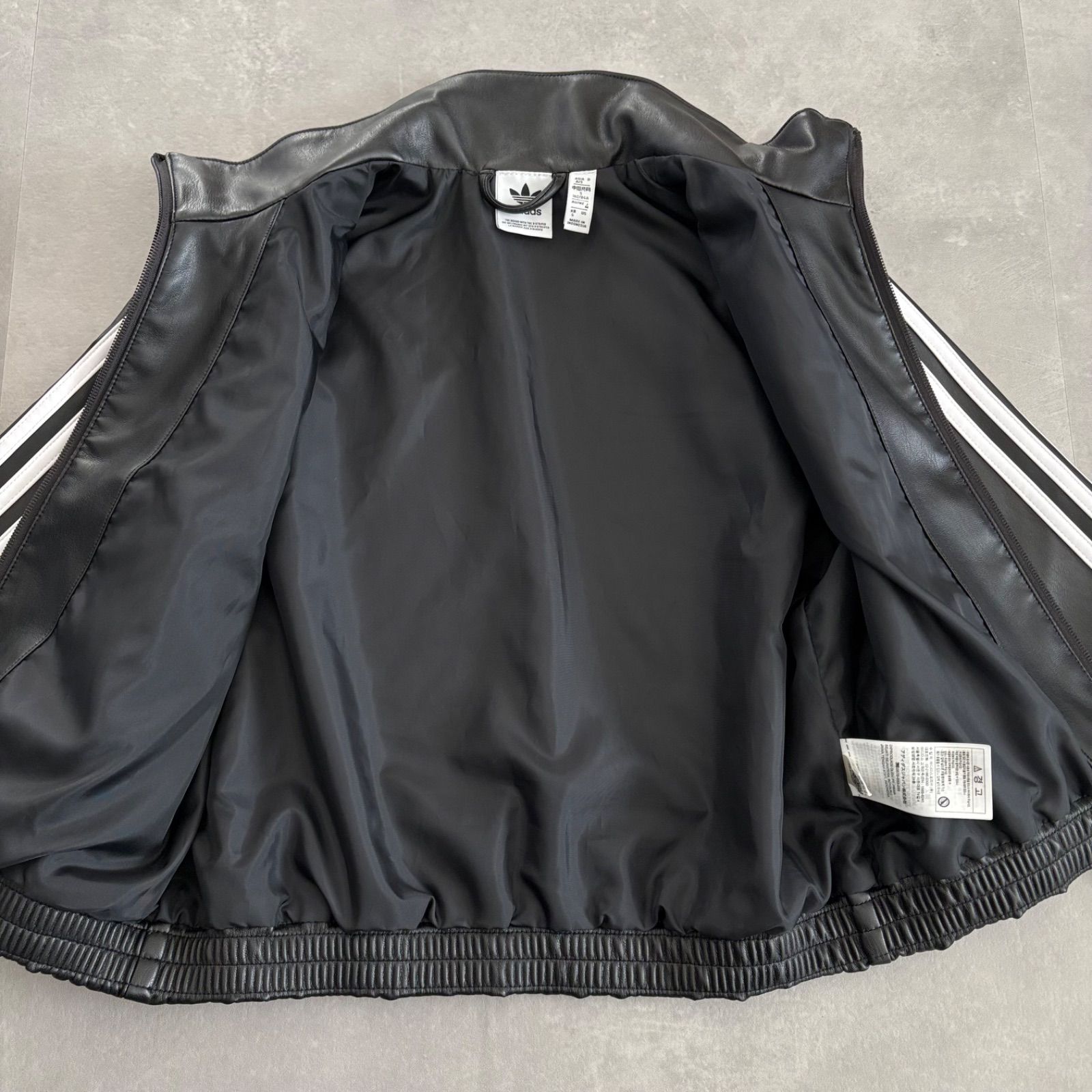 アディダス adidas IY7273 ファイヤーバード プレザー トラックトップ