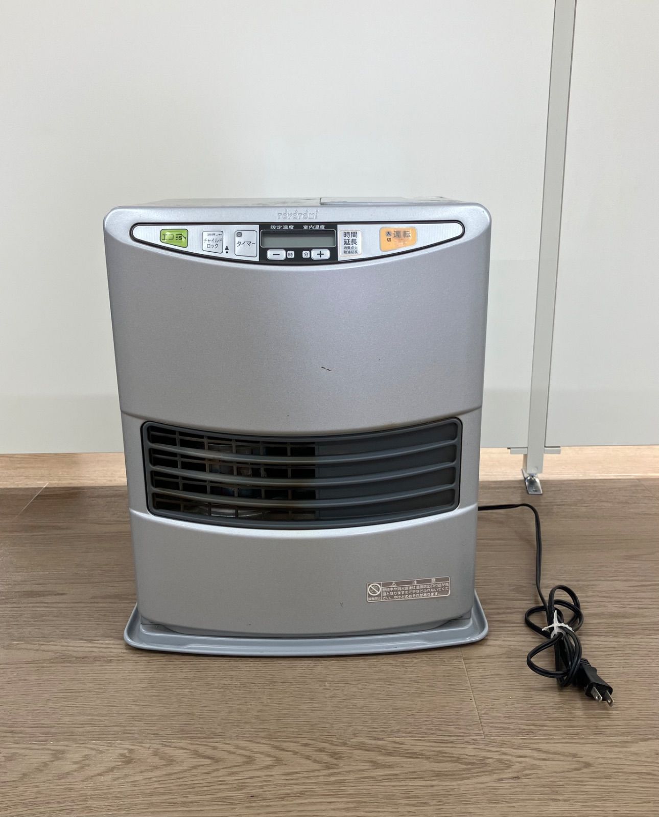 石油ファンヒーター トヨトミ LC-32BF　2011年式 TOYOTOMIトヨトミ 石油ファンヒーター LC-32BF 2011年