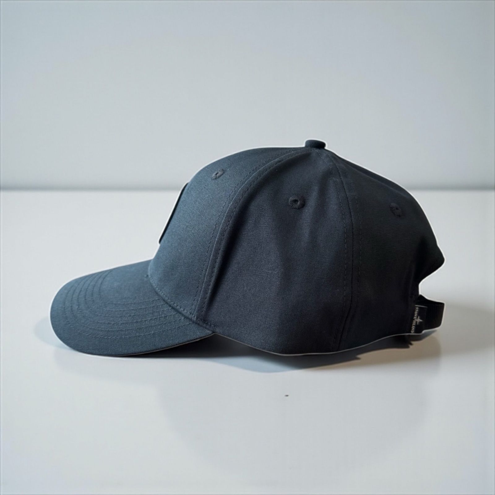 【未使用に近い】Stone  コンパスロゴ キャップ 黒 ストーン アイランド コンパス LOGO CAP Black 新品！ STONE ISLAND
