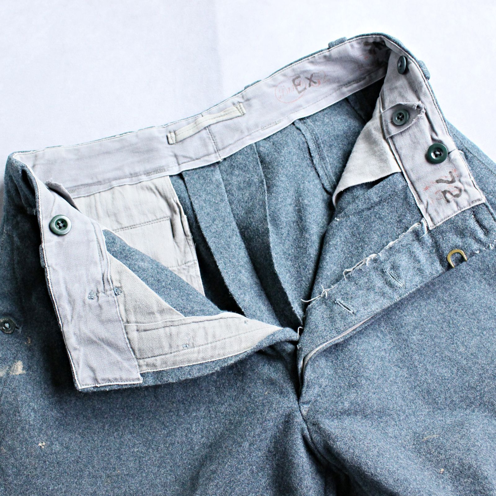 60s～70s スイス軍 ビンテージ 肉厚ウールパンツ サイドライン