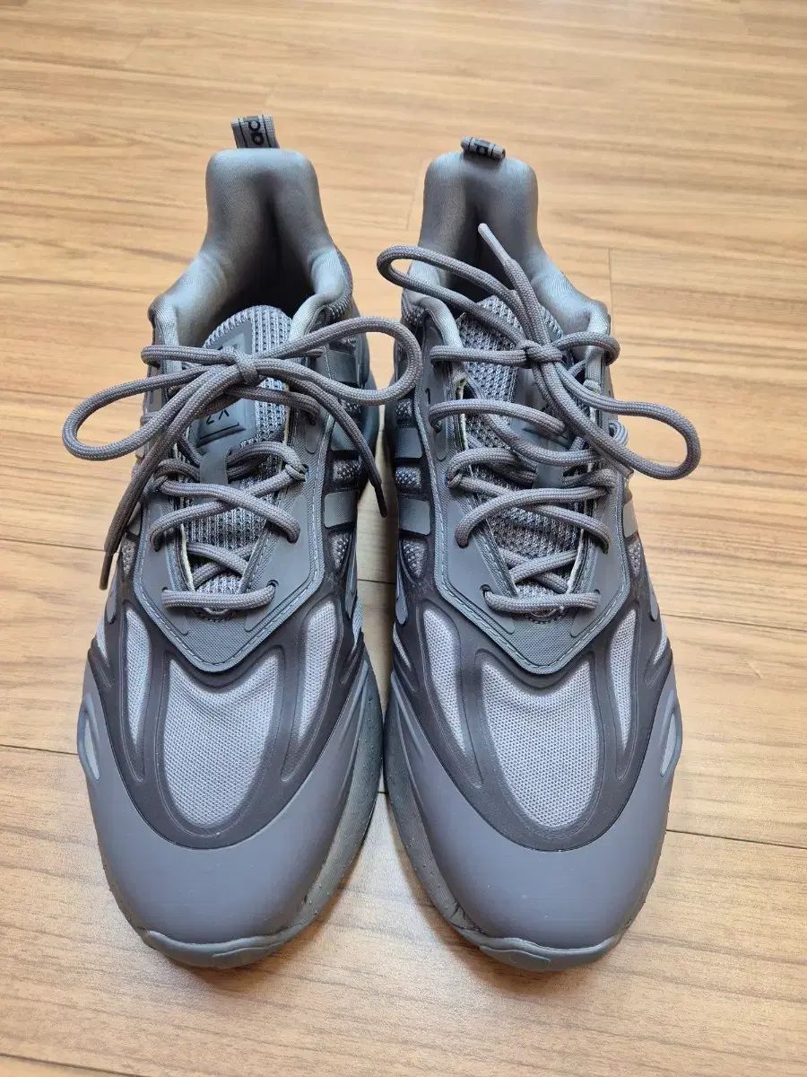 asics スパイク　25.5cm Aluminium スポーツ 28.0cm 新品 adidas GOLF ULTRABOOST 26.5cm 新品