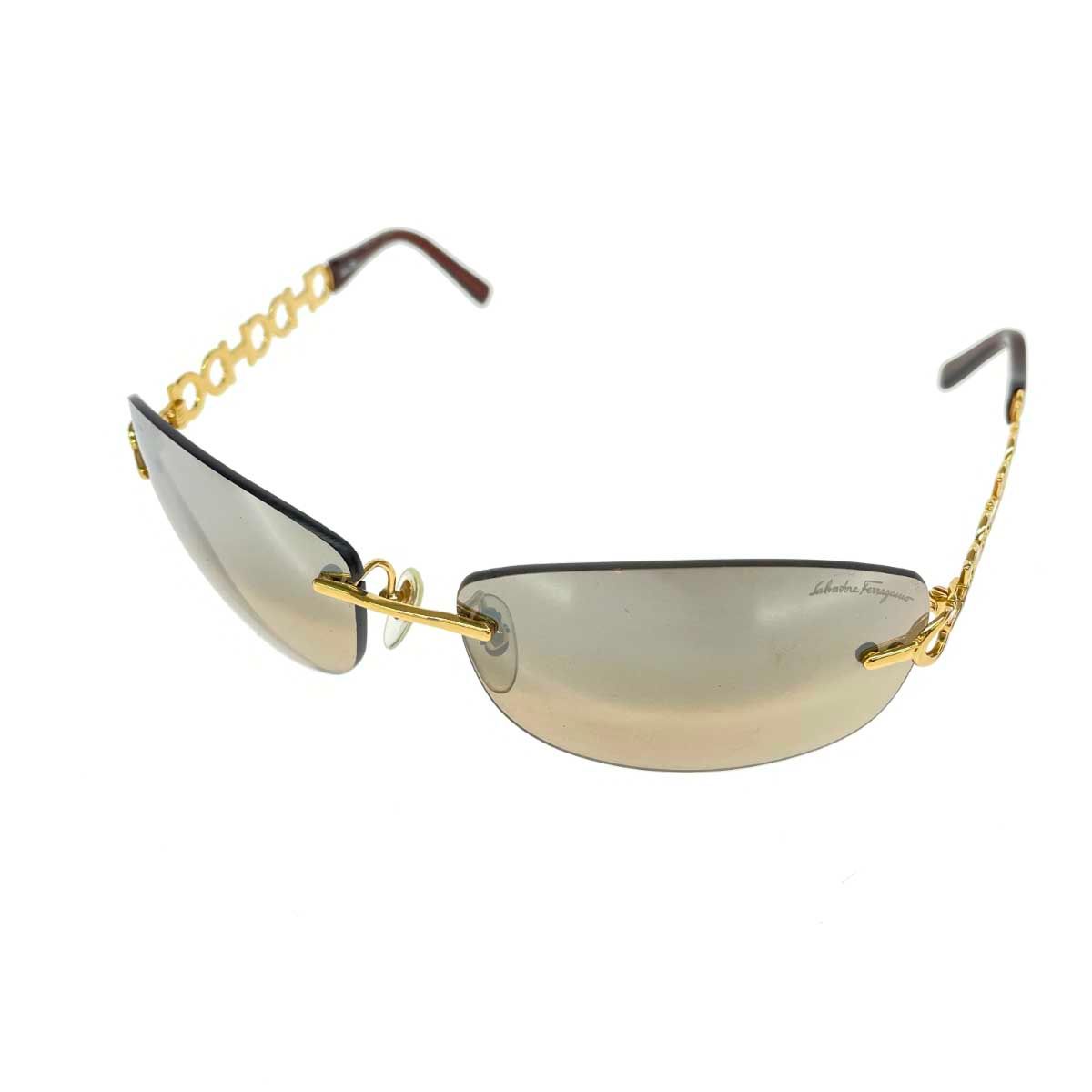 Salvatore Ferragamo サルヴァトーレフェラガモ ツーポイント