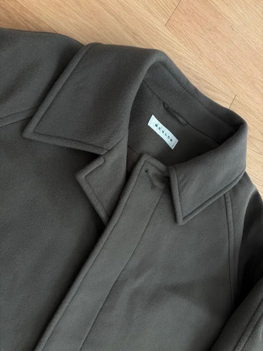 BESLOW バルマカーンコート ダスティブラウン L