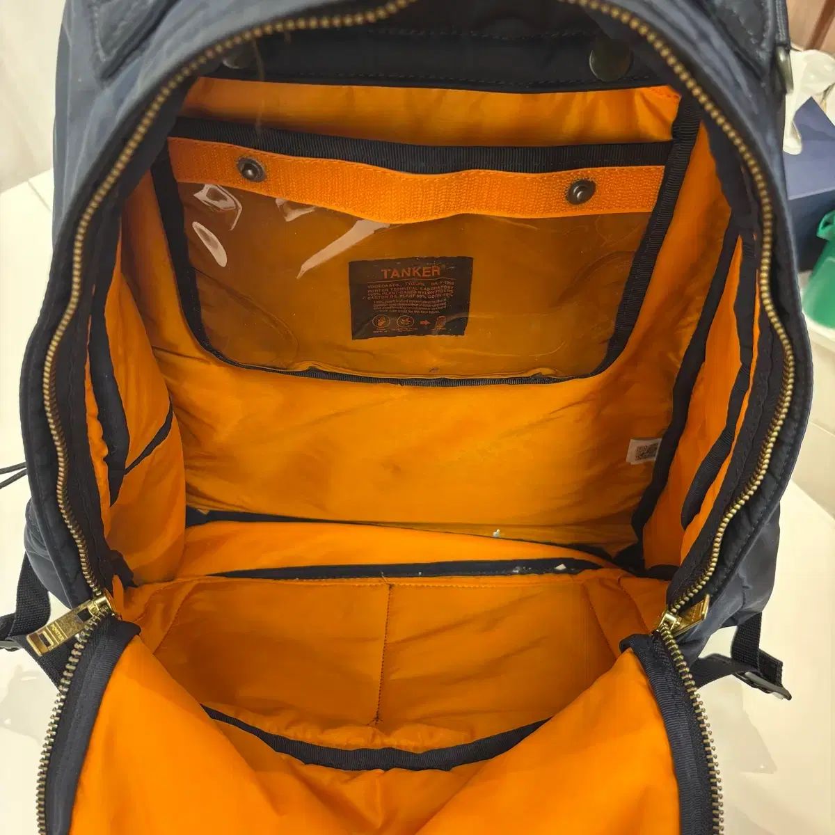 アイアンブラック