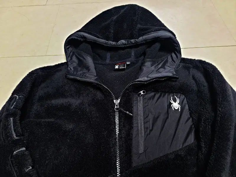 スパイダー ブラック フリース オンライン ジップアップ ボア L ポール