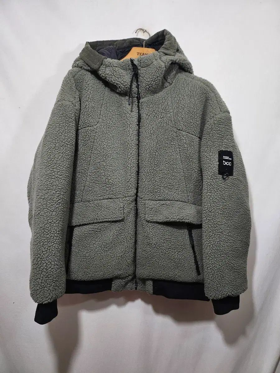 BLACK YAK ブラックヤク シープスキン ダウンジャケット ユニセックス