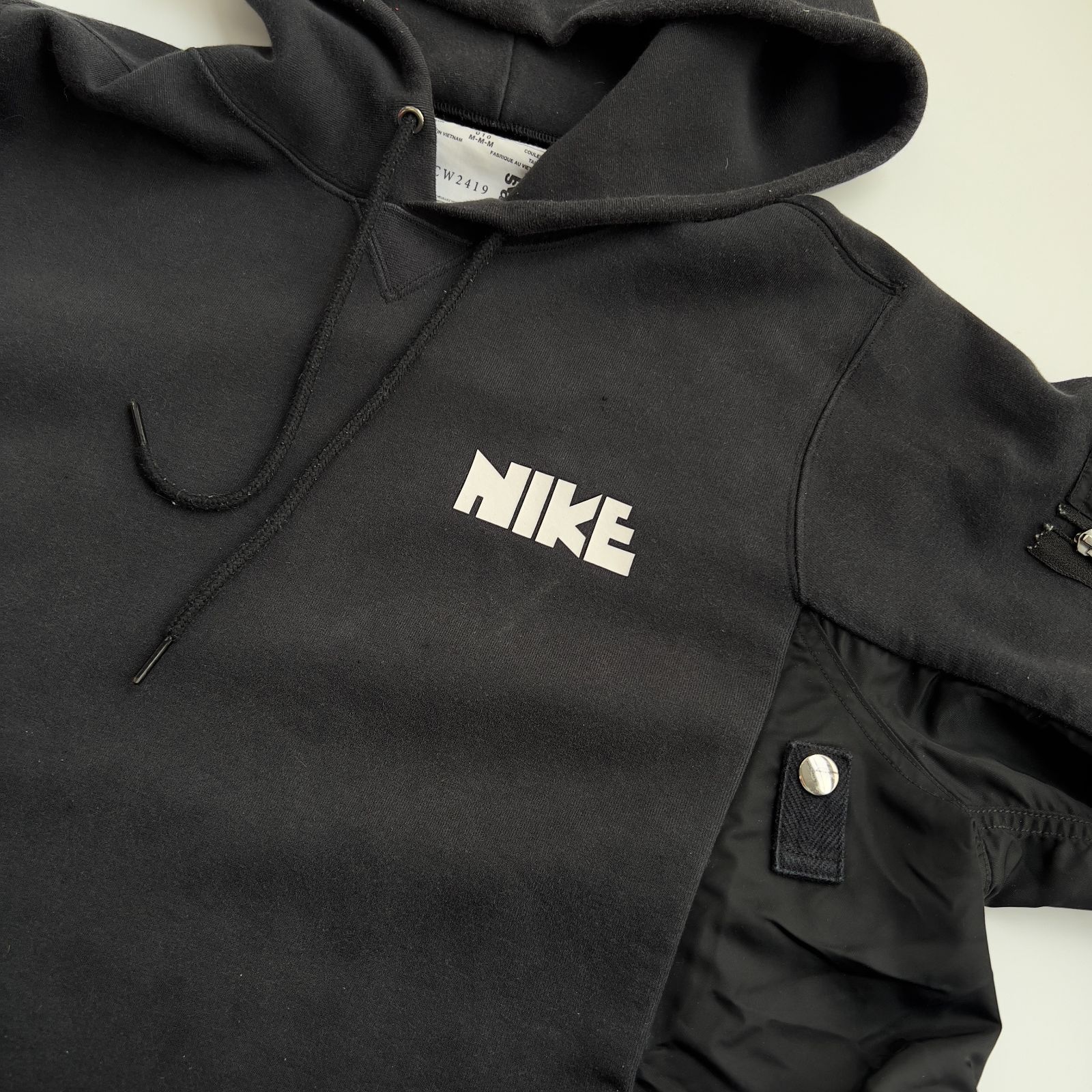 NIKE × sacai (ナイキ × サカイ) 再構築 ドッキングパーカー