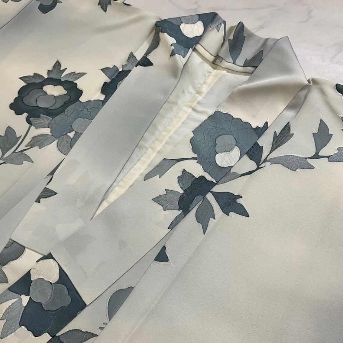  kimomo one kimonoarisa 厳選 センスの良い地紋起こし 小紋 正絹 袷 広衿 裄63肩丈155.5 着物帯小紋普段着名古屋帯洒落袋帯半幅帯 小紋 着物