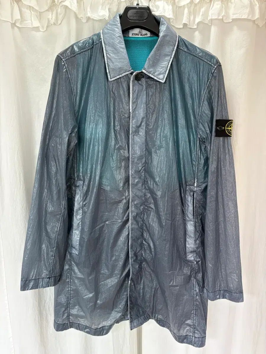 ストーンアイランド テクニカル ルシド トレンチコート