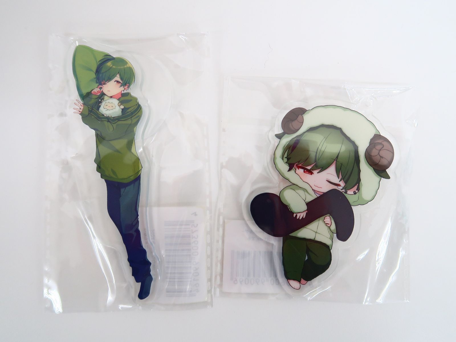 未開封】/すち アクリルスタンド/アクリルキーホルダー ねむねむ 2024