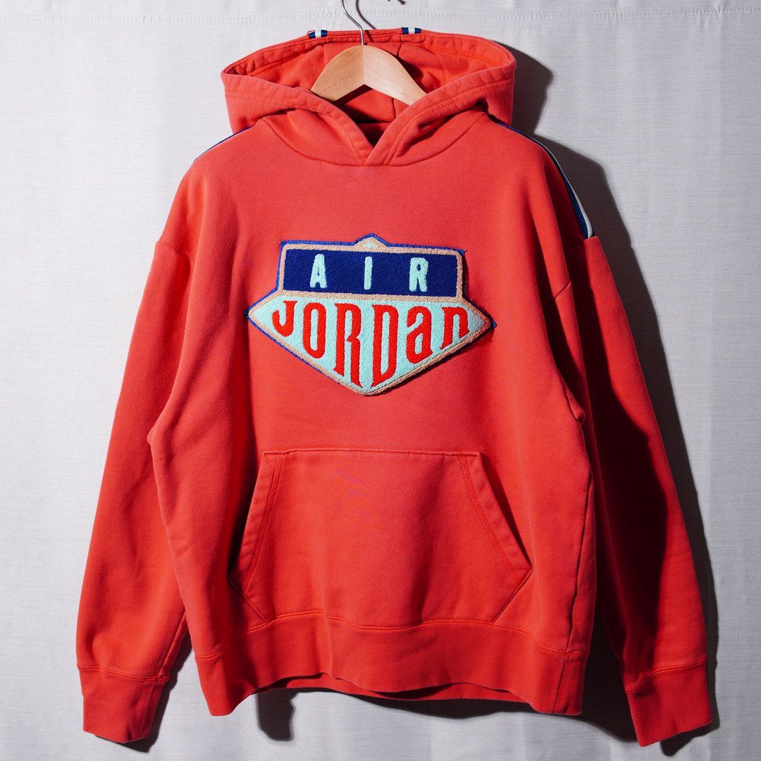 ナイキ エアジョーダン NIKE AIR JORDAN パーカー M 〜 L 相当 表記 XL 