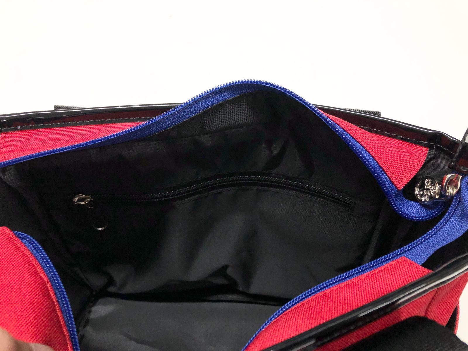 CASTELBAJAC カステルバジャック