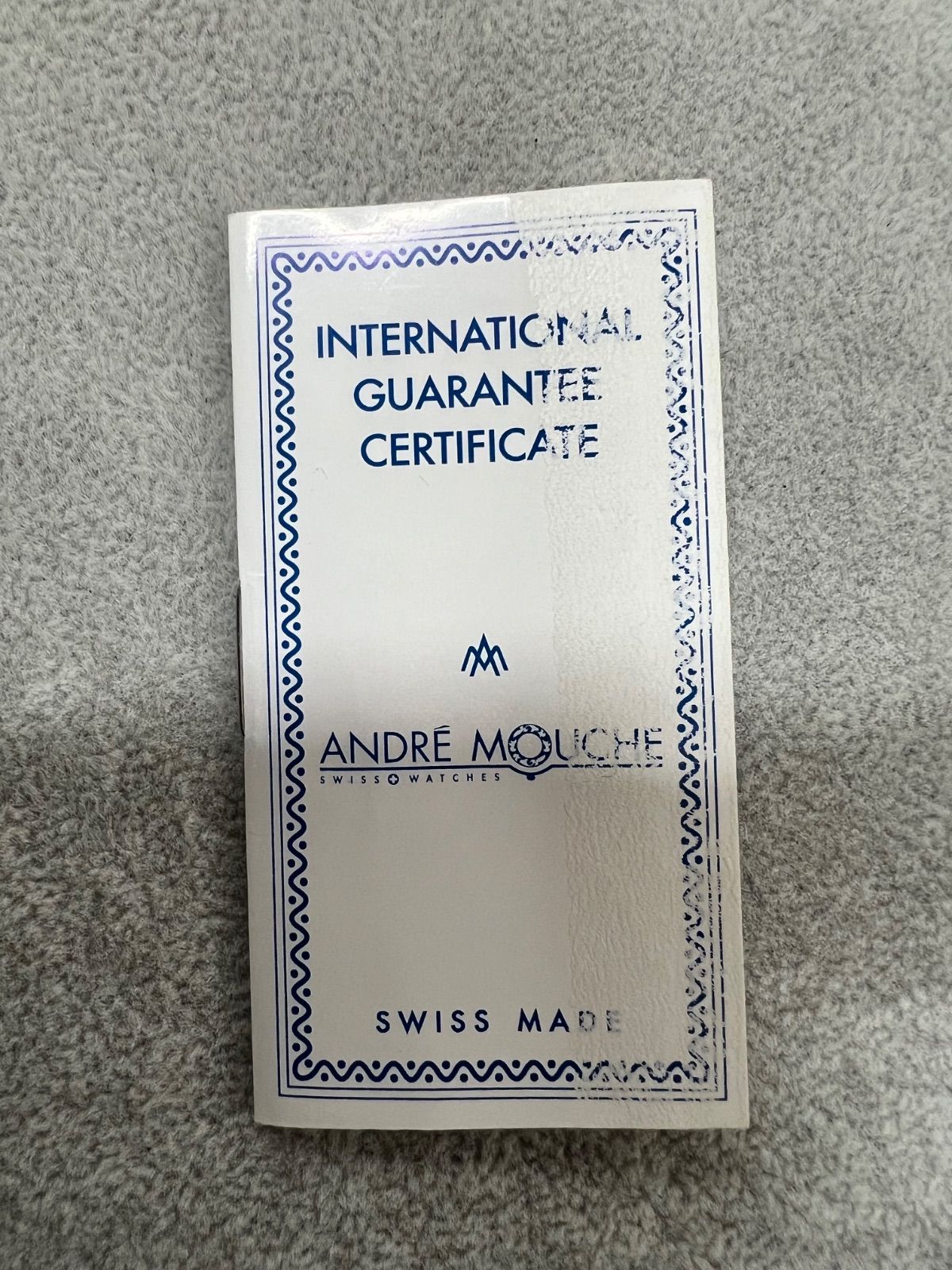 バングルウォッチ