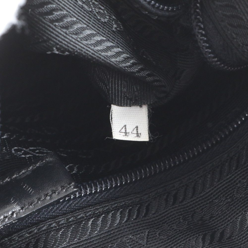 トライアングルロゴ