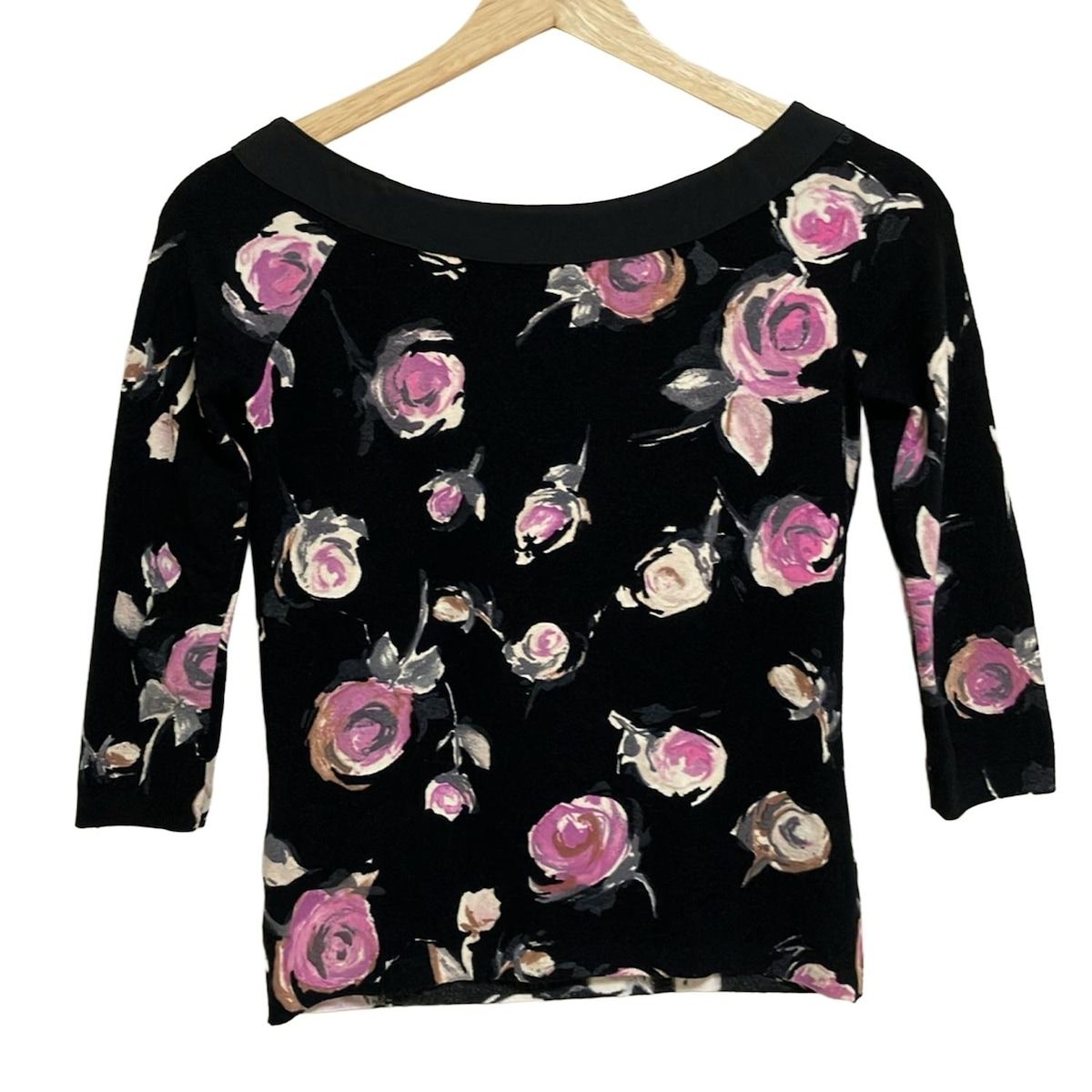 BLUGiRL ブルーガールブルマリン 七分袖セーター サイズI 38 レディース - 黒×ピンク×マルチ 花柄 ラインストーン リボン