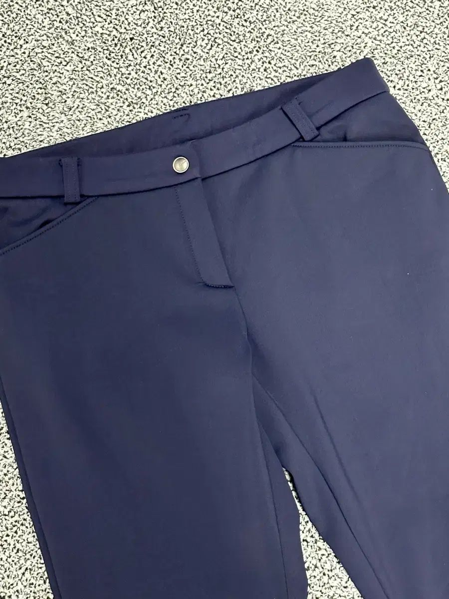 Titleist タイトリスト レディース 28 ゴルフ 厚手 冬 ズボン