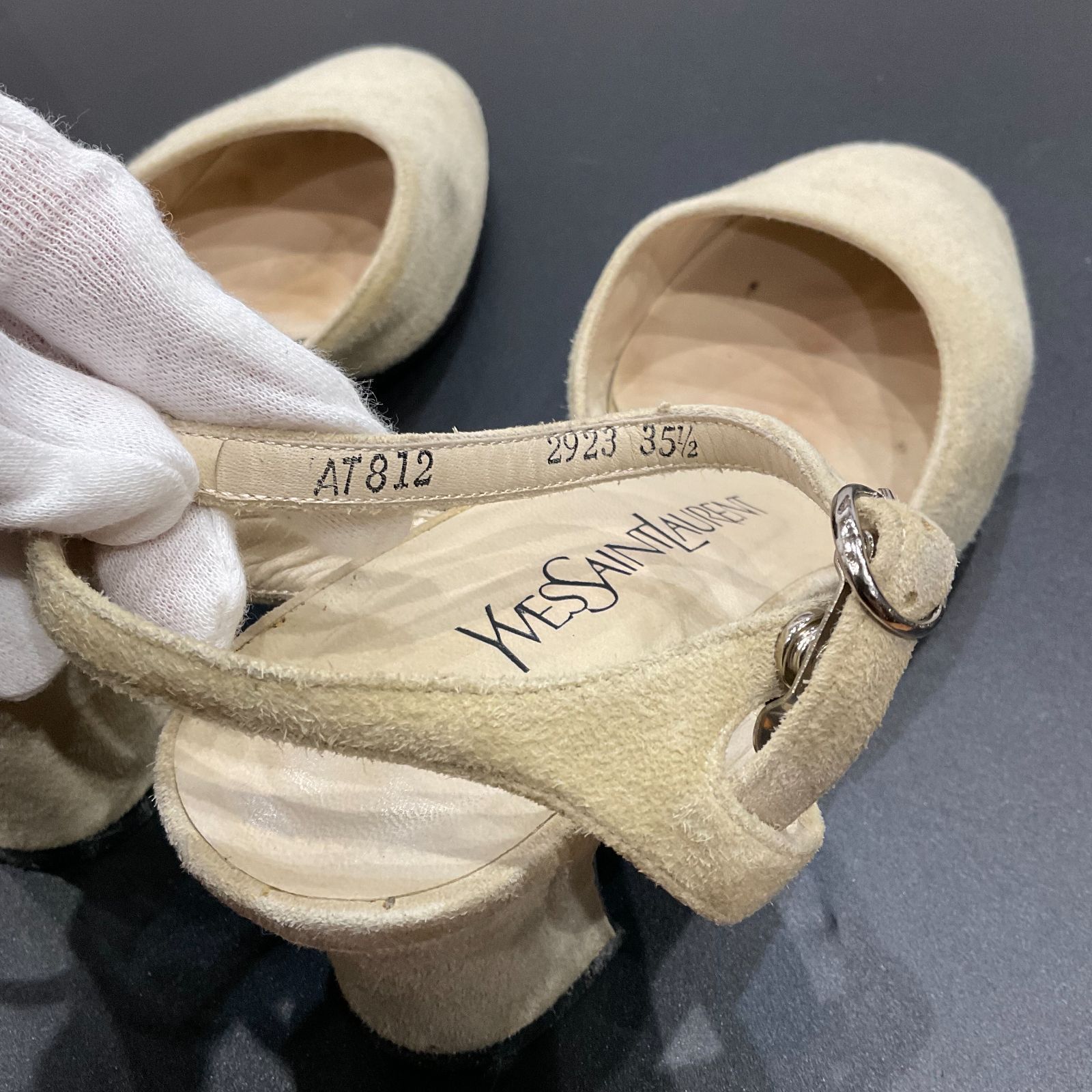 イヴサンローラン