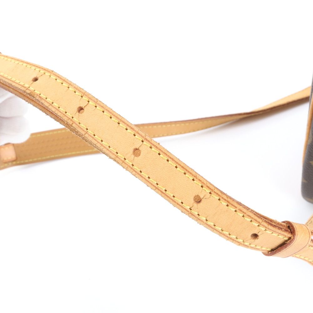 ショルダーバッグ