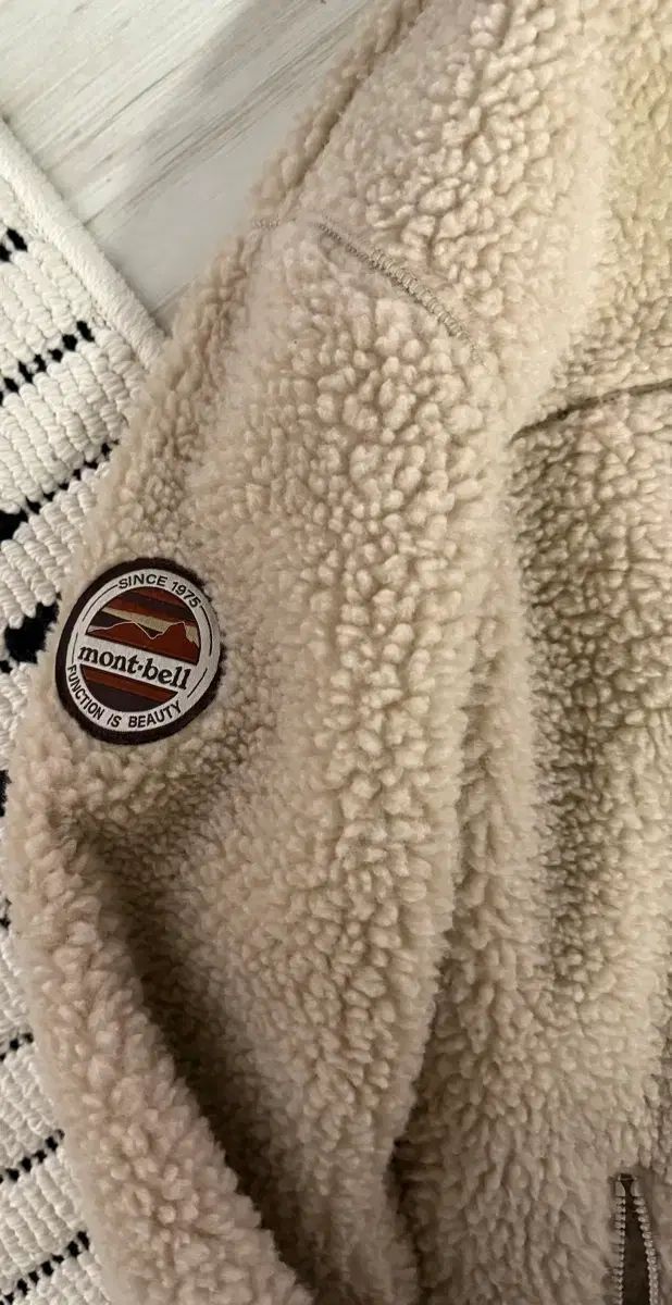 モンベル