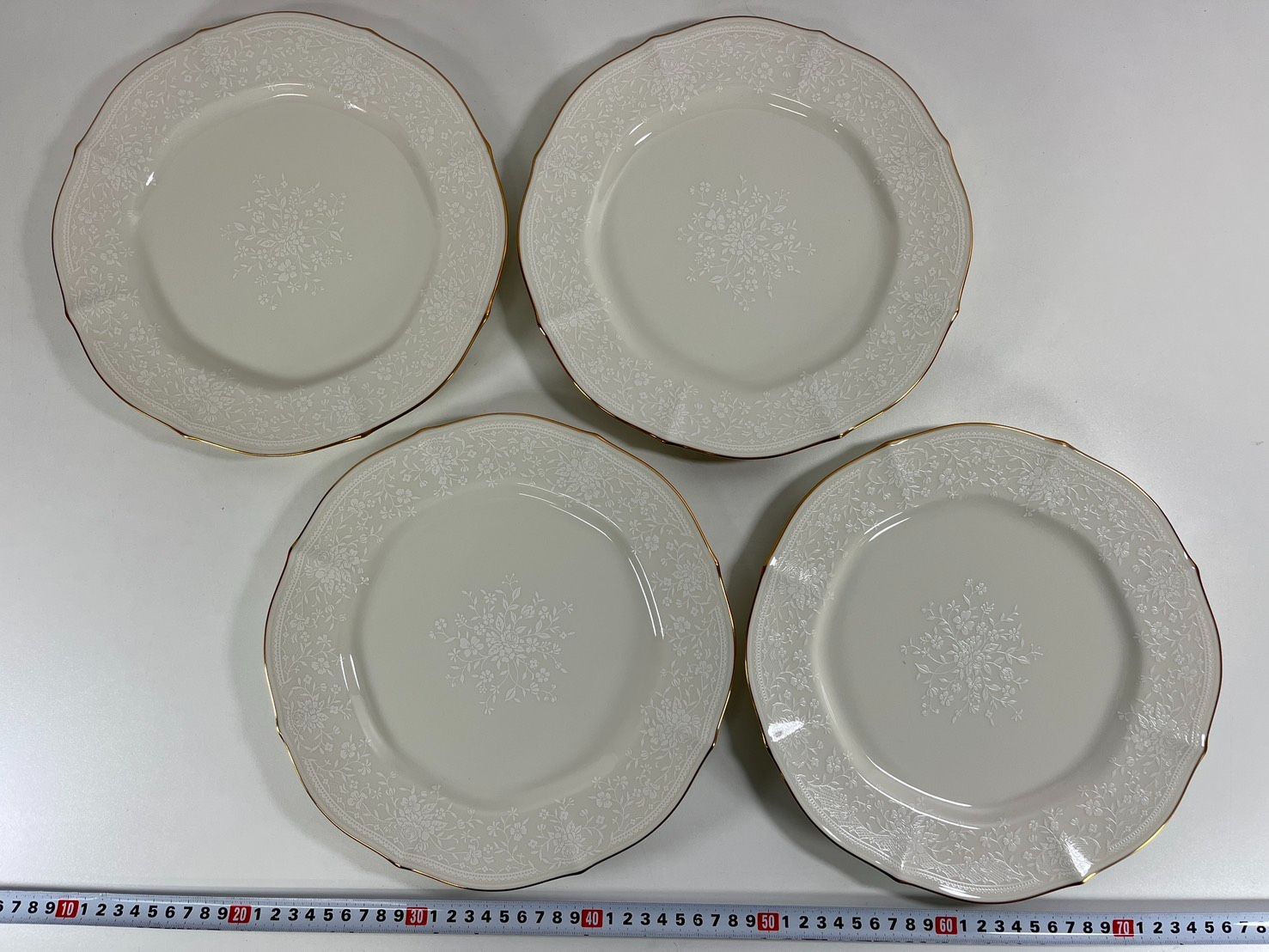 アイボリーチャイナ