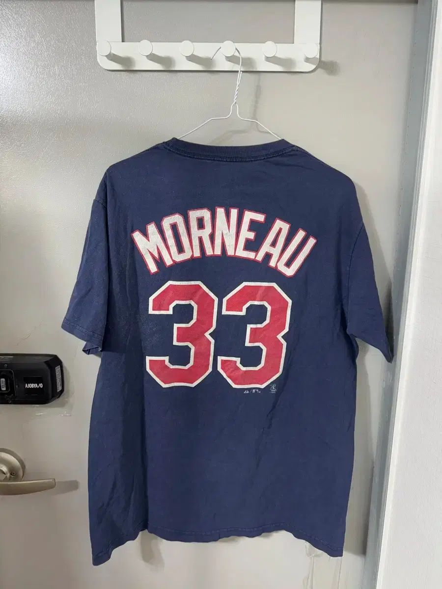 MLB ミネソタ・ツインズ No 33 ジャスティン・モノ 100 マジェスティック