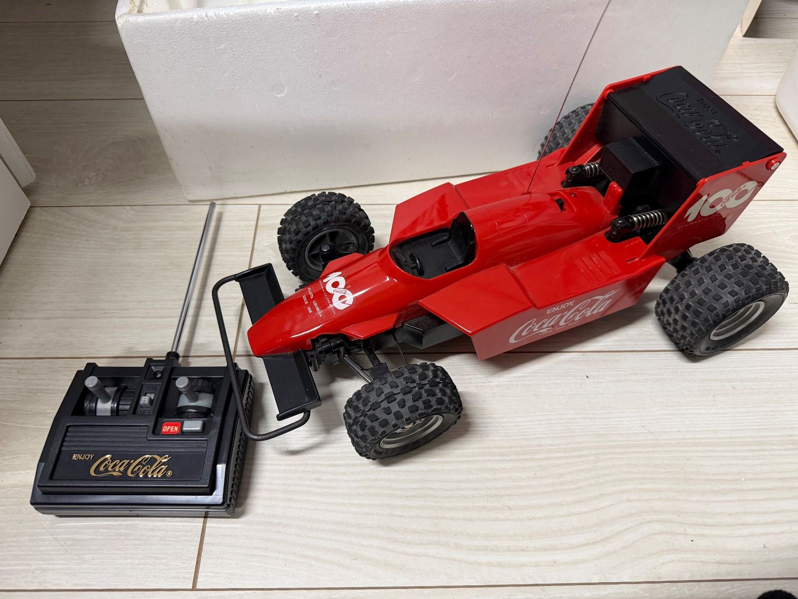 コカコーラ スペシャルカー ラジコン 100周年記念 非売品 元箱付