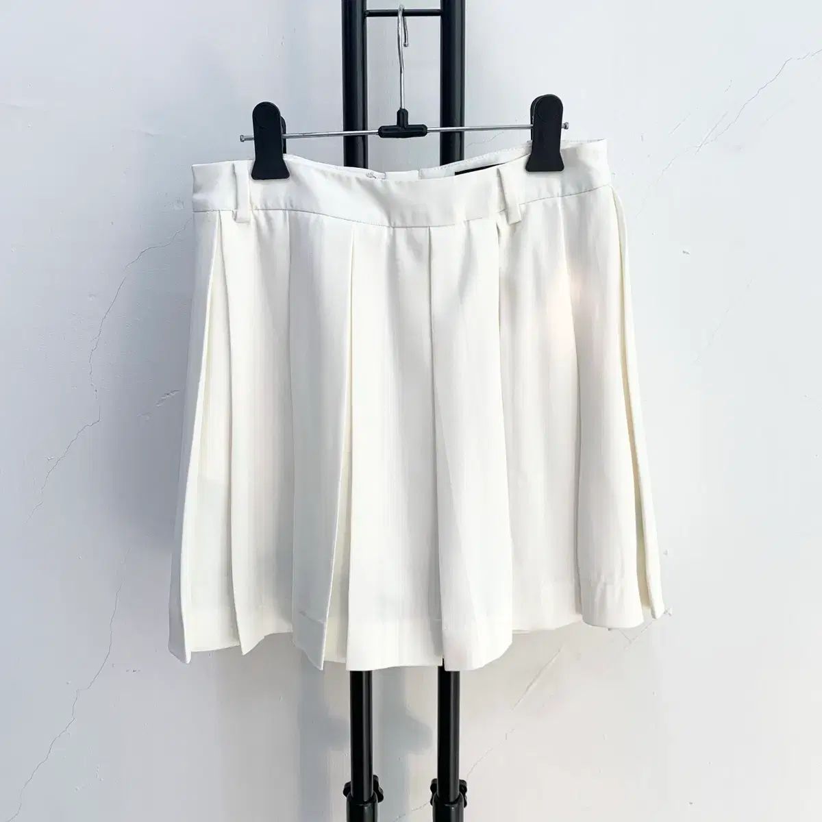 正規品 Zippo G FORE 白 プリーツ ゴルフウェア ミニスカート - メルカリ