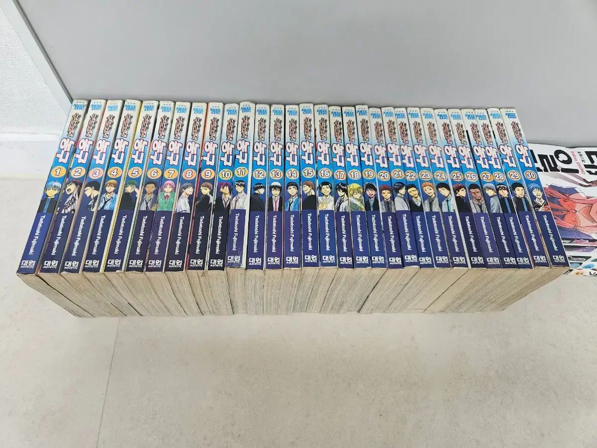 黒子のバスケ (ジャンプコミックス) 藤巻忠俊 藤巻 全30巻完結セット 