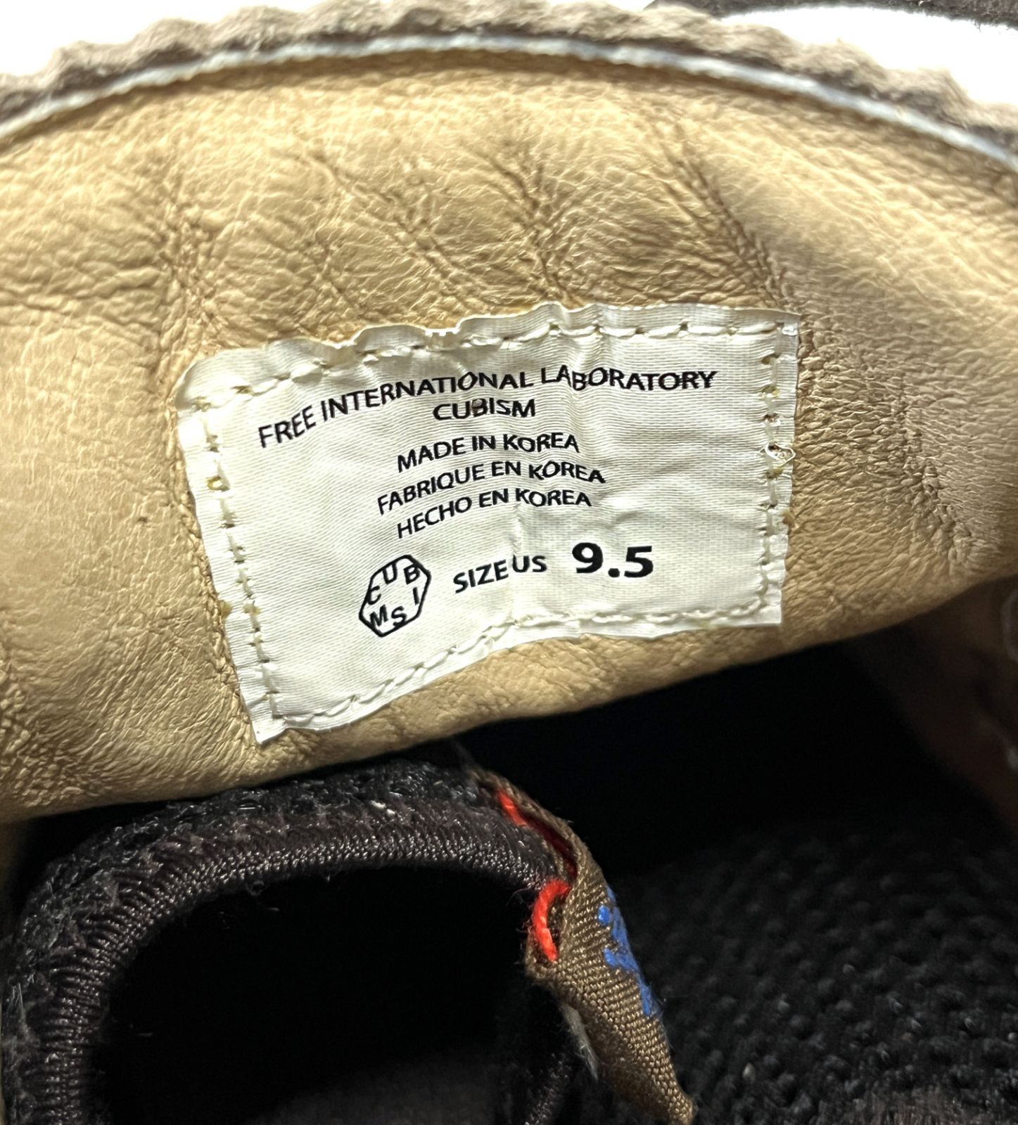 モカシンシューズ