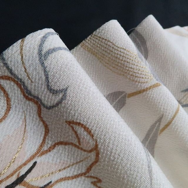 ❁tomihisa❁新品 百合 着物 正絹 仕付け糸付 トールサイズ“色を引いて ❁tomihisa❁新品 百合 着物 正絹 仕付け糸付 トールサイズ“色を引いて