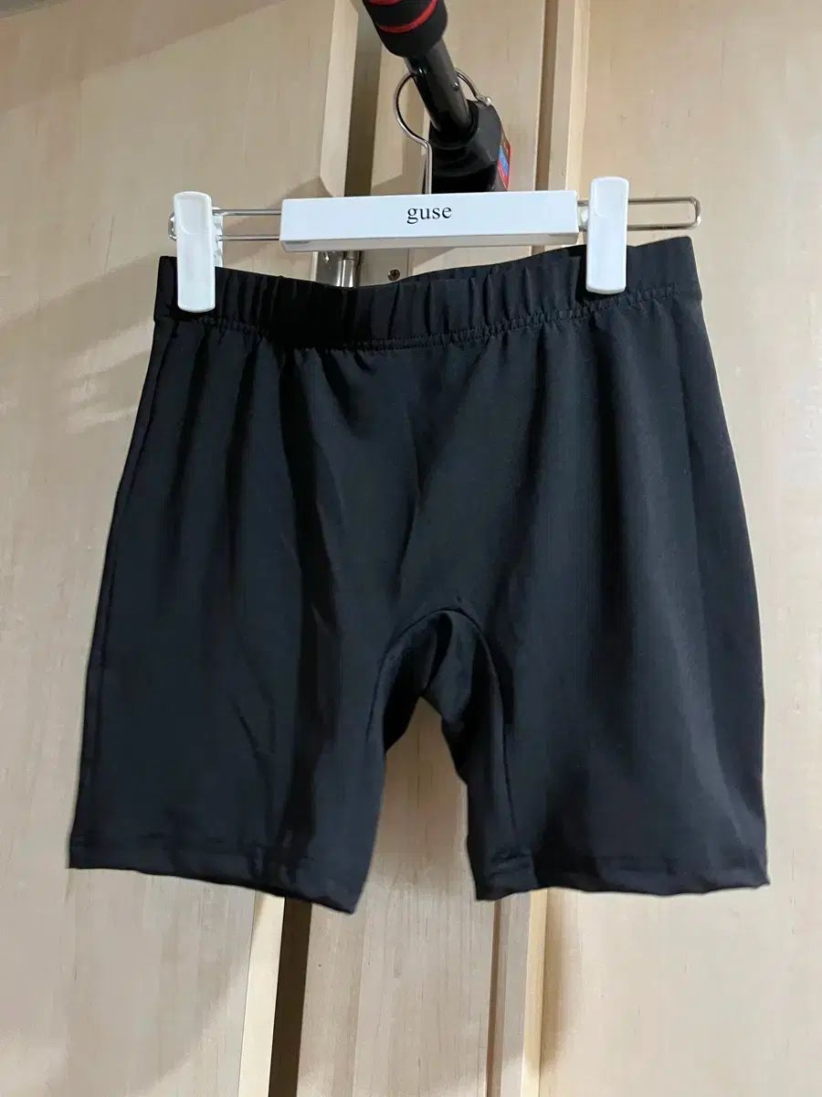 バリービキ クロップド ラッシュガード セット S