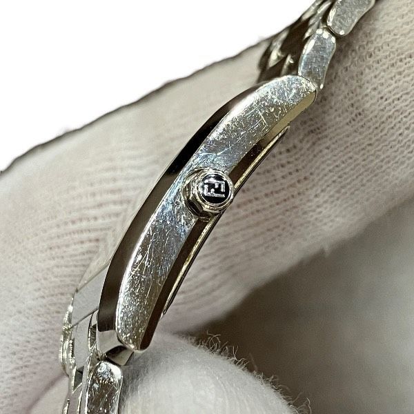 フェンディ クラシコ