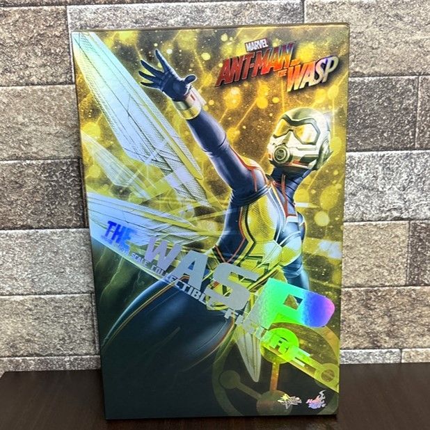 ホットトイズ ワスプ 1/6 ムｰビｰ・マスタｰピｰス アントマン&ワスプ