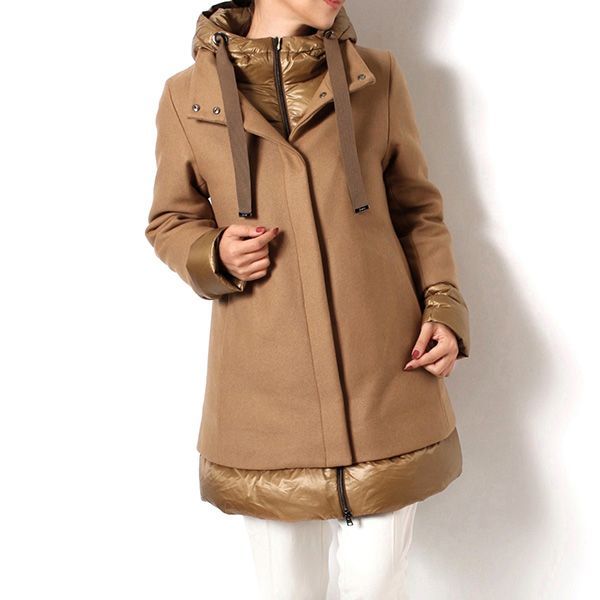 25AWモデル ◇【HERNO ヘルノ】レイヤード ウールコート ベージュ 42