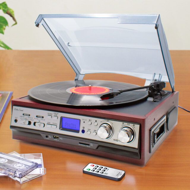 クマザキエイム Retro Sound レコードラジオカセットプレーヤー FMラジオ SDカード録音 再生 スピーカー内蔵 ステレオ ヘッドホン出力 USBメモリ再生 レコード再生 は