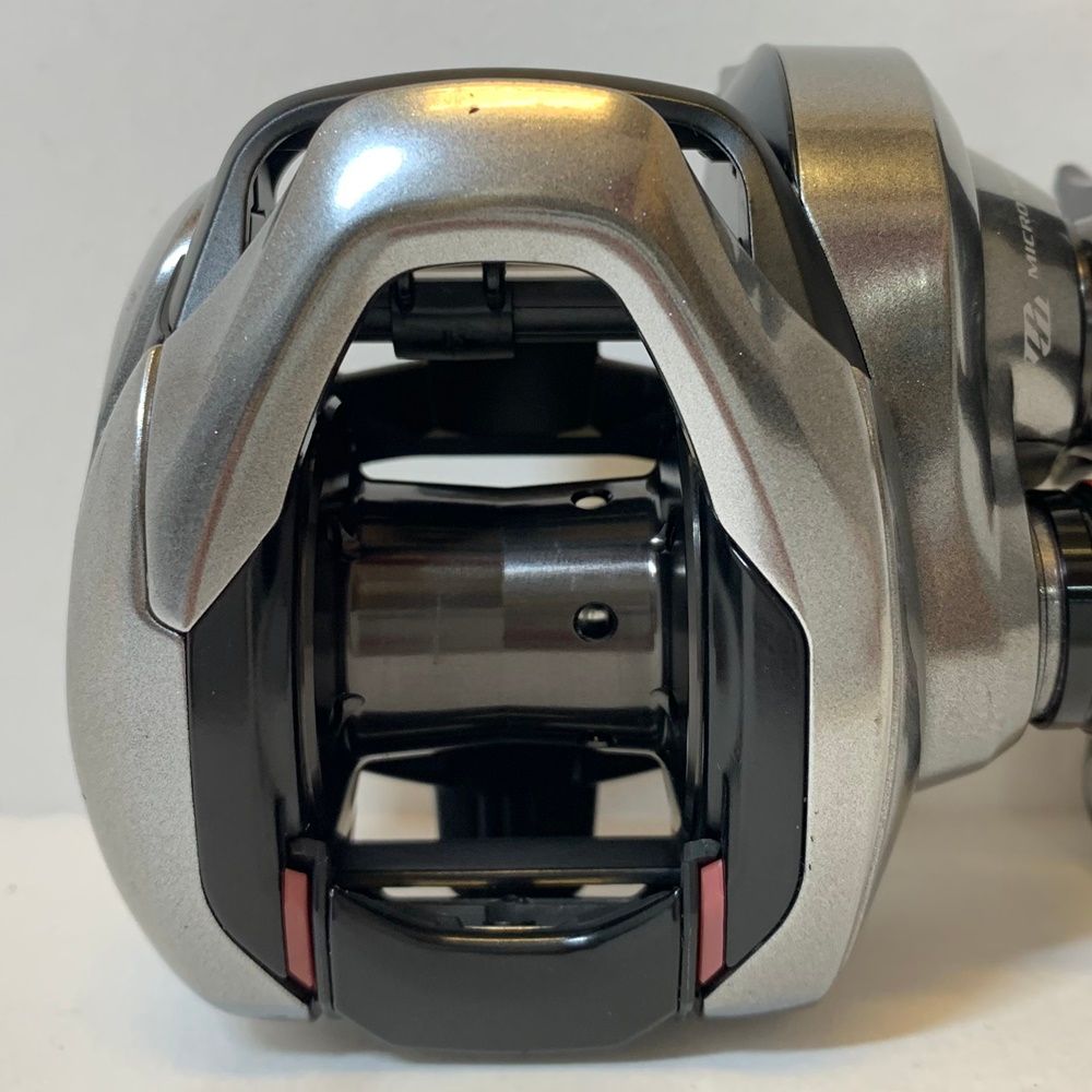 ベイトリール|右ハンドル