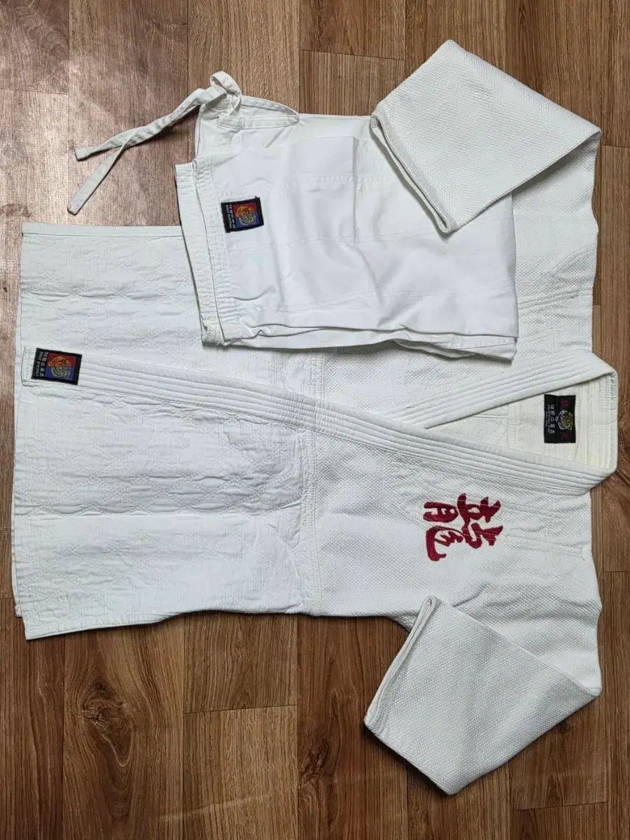 大明 旧モデル 5本 줄 選手用 柔道着 165